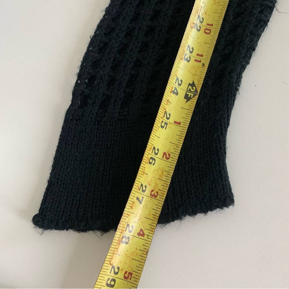Hot Topic Black Open Knit Cropped Sweater Medium Long Sleeve Grunge Aesthetic - Picture 12 of 12